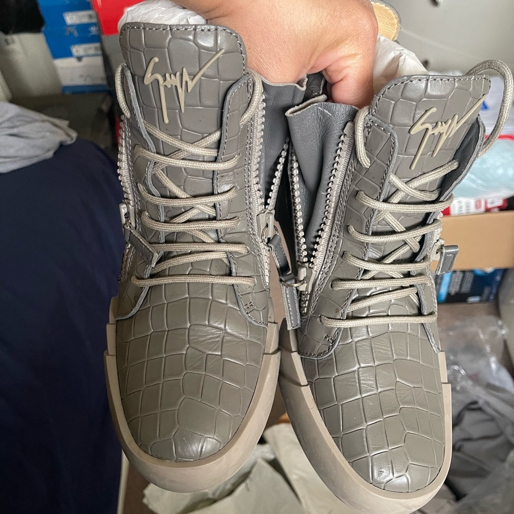 Giuseppe zanotti sneakers